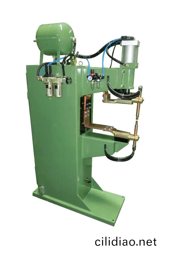 XYK高精(jing)度(du)中(zhong)空鏇轉分度盤MTN200-10K-SV在(zai)銀(yin)川點銲(han)機範(fan)圍(wei)裏的交流(liu)體會													